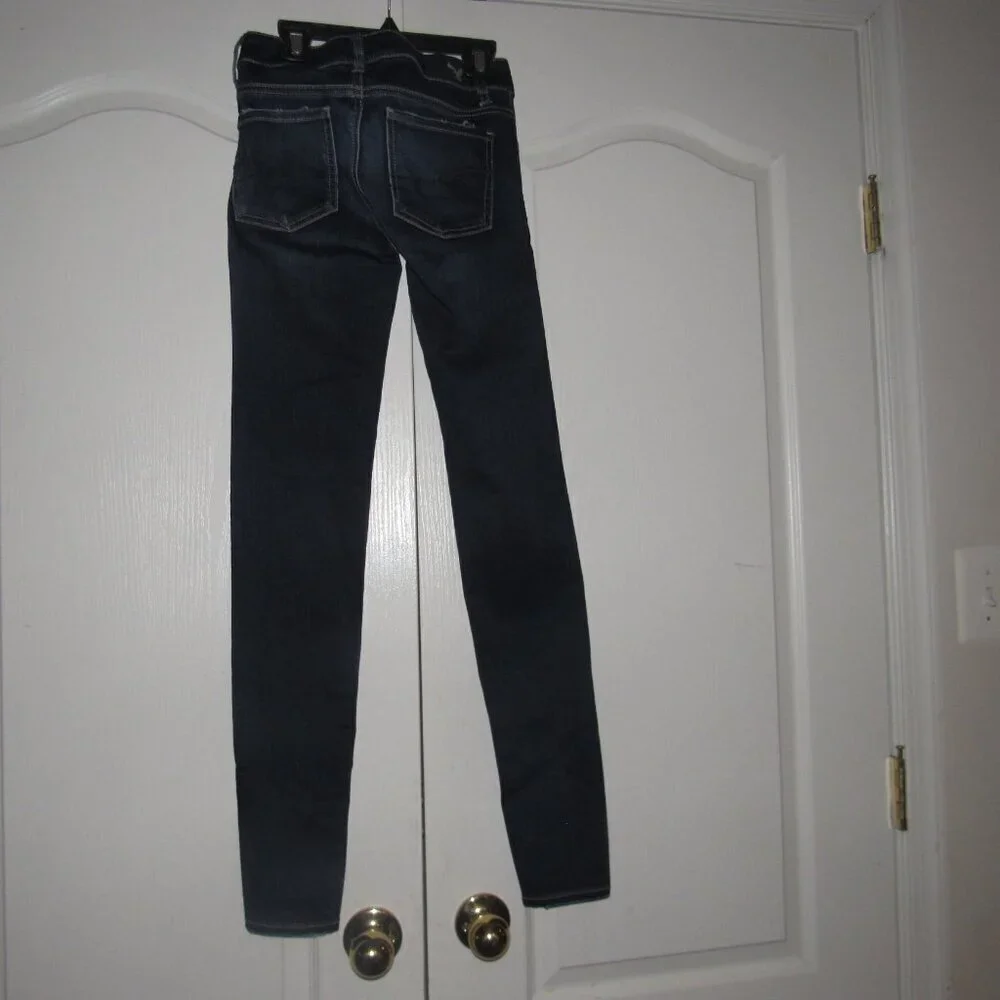 AMERICAN EAGLE OUTFITTERS Jegging Stretch Dark Wash Jeans Size 0 Long